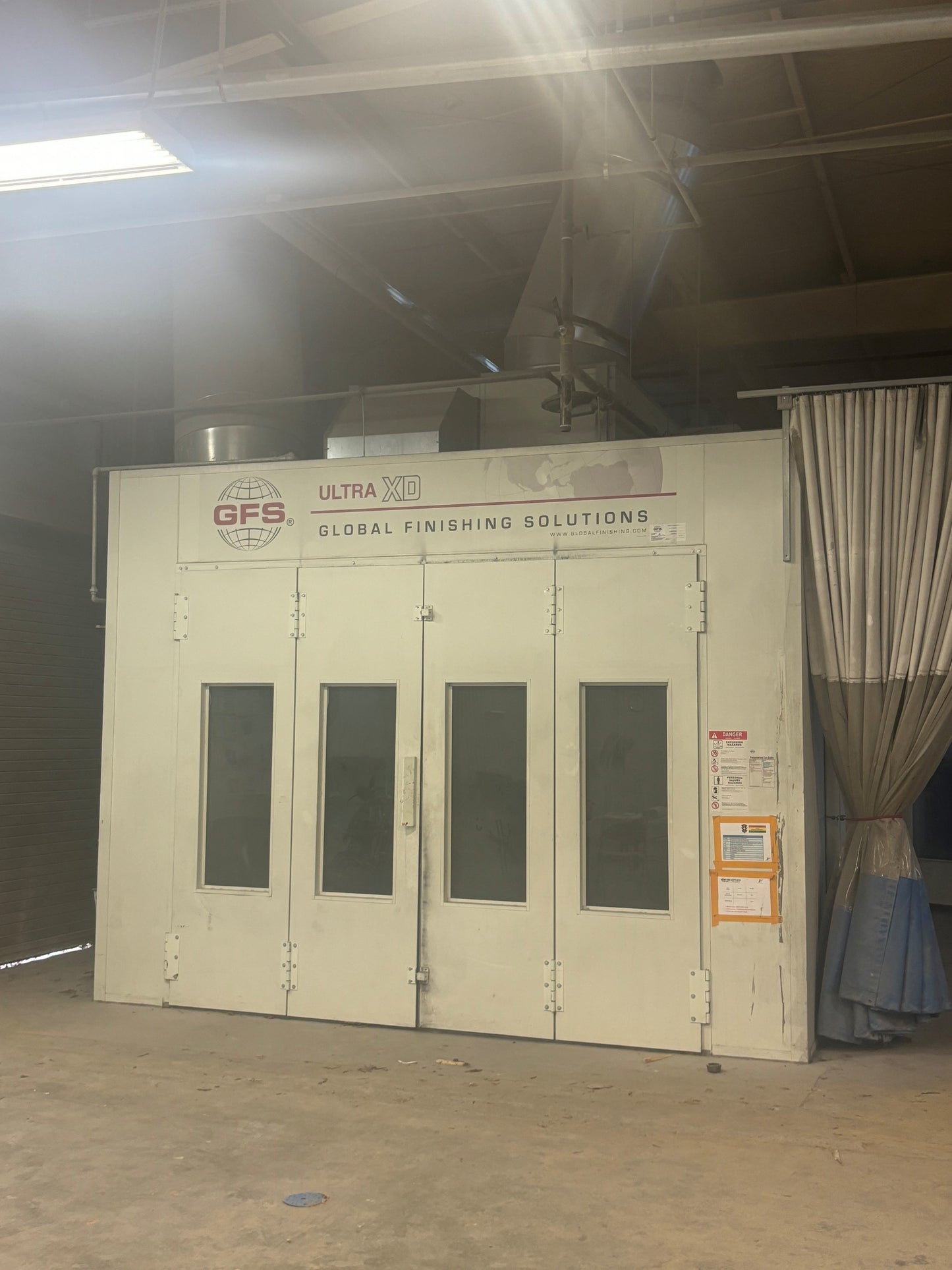 Global Finishing Solutions Ultra XD Downdraft